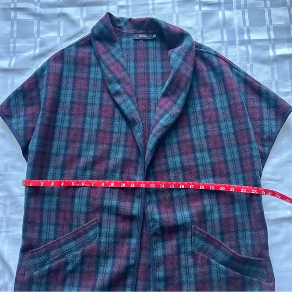 Talula (Aritzia) Plaid Open Front Shorts Sleeve Wool Blend Jacket - Picture 6 of 12